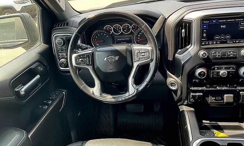 2022 Chevrolet Silve...