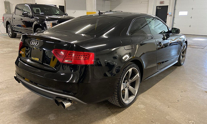 2015 Audi S5 Technik...