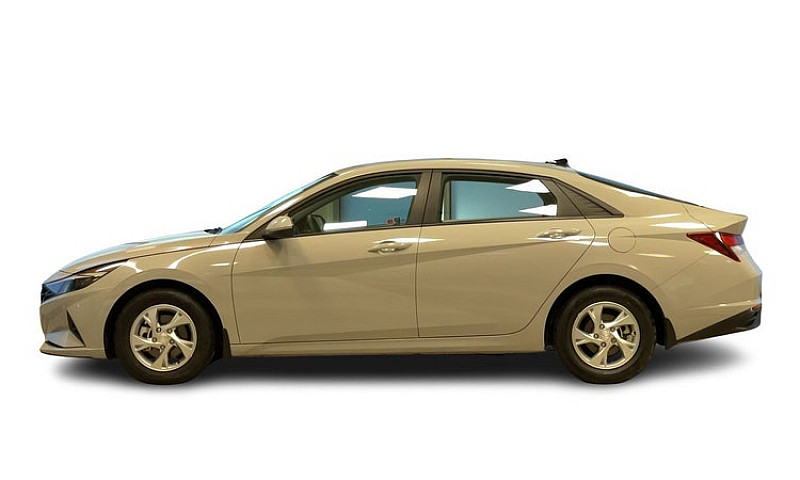 2022 Hyundai Elantra...