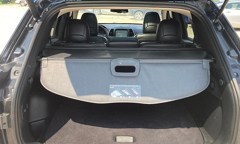 2018 Jeep Cherokee L...