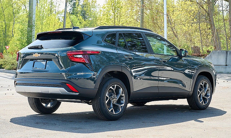 2025 Chevrolet Trax...