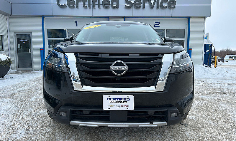 2023 Nissan Pathfind...