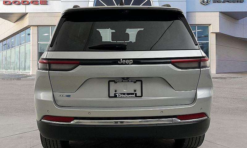 2022 Jeep Grand Cher...