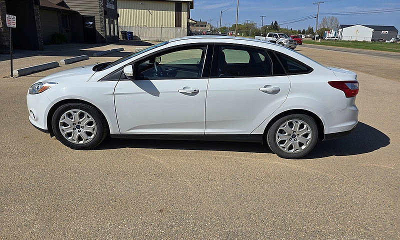2014 Ford Focus Se *...