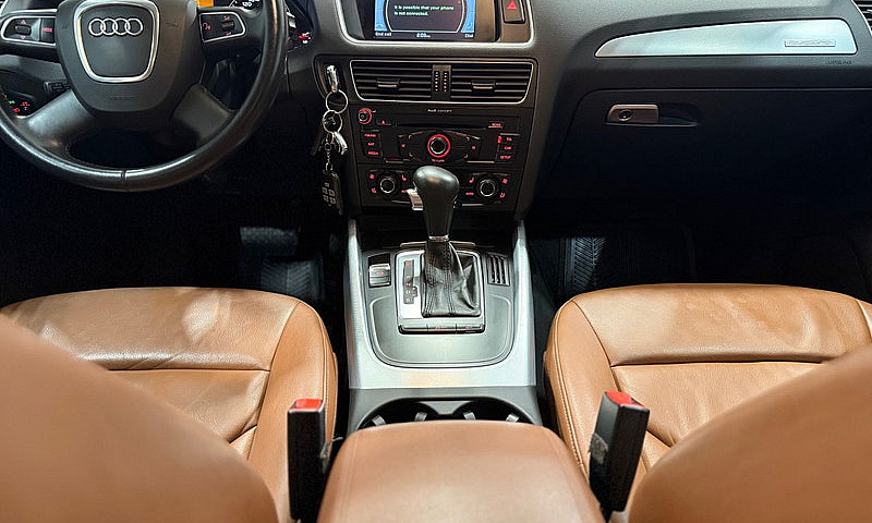 2011 Audi Q5 Premium...
