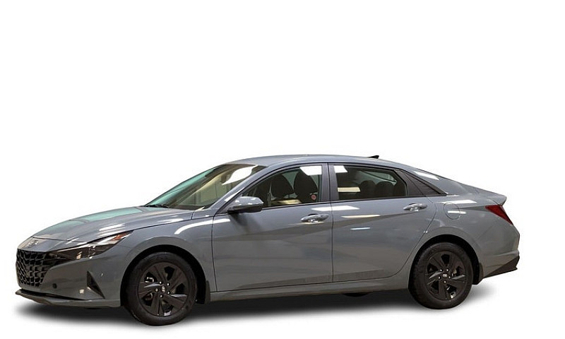 2022 Hyundai Elantra...