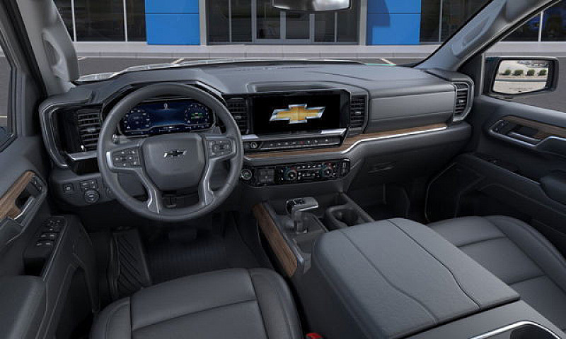 2025 Chevrolet Silve...