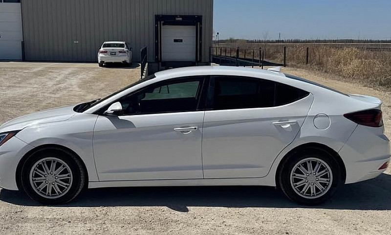2020 Hyundai Elantra...