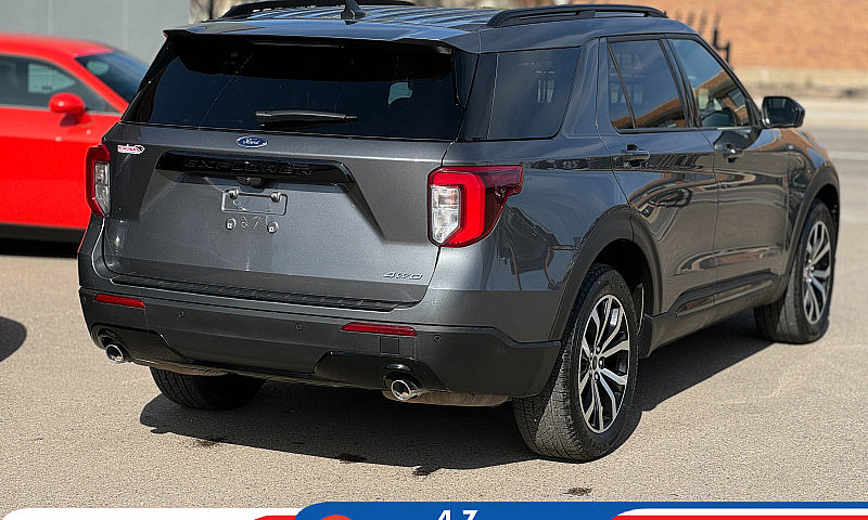 2023 Ford Explorer S...