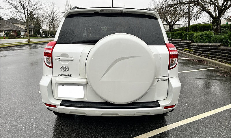 2011 Rav4 Limited V6...