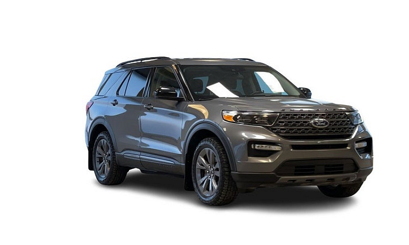 2022 Ford Explorer X...