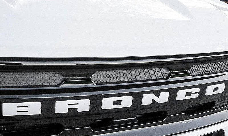 2024 Ford Bronco Spo...