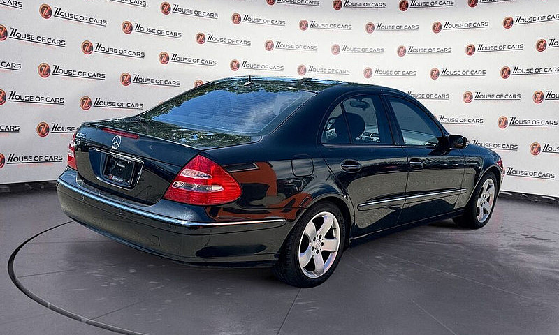 2006 Mercedes-Benz E...
