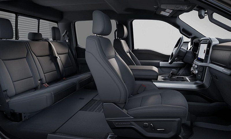 2025 Ford F-150 Xlt...