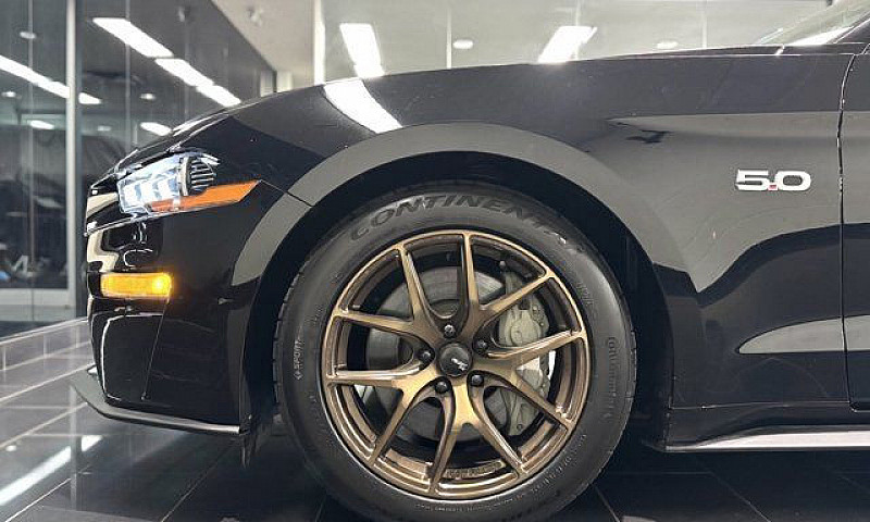 2019 Ford Mustang Gt...