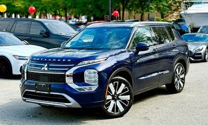2025 Mitsubishi Outl...