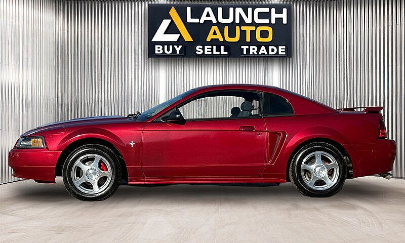 2003 Ford Mustang...