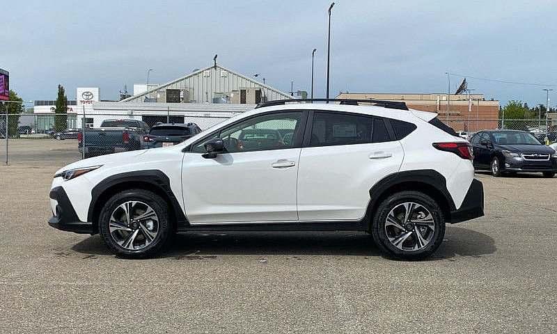 2025 Subaru Crosstre...