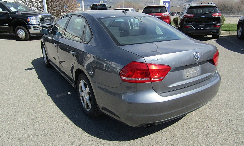 2013 Volkswagen Pass...