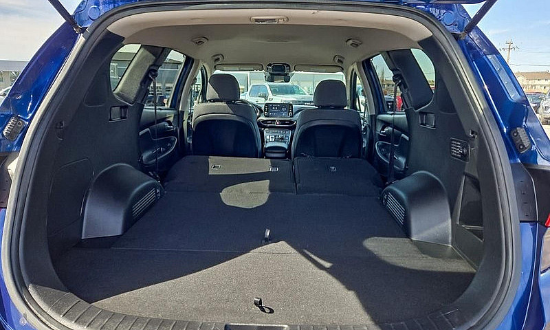 2022 Hyundai Santa F...