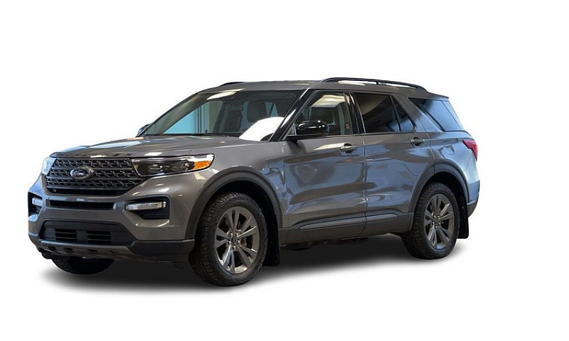 2022 Ford Explorer X...