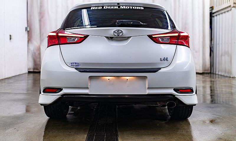 2017 Toyota Corolla ...