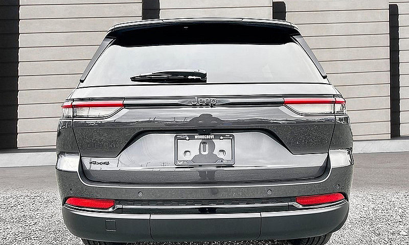 2024 Jeep Grand Cher...