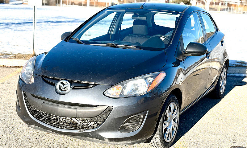 2014 Mazda 2 Gx...