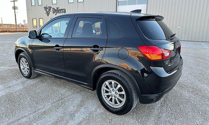 2017 Mitsubishi Rvr ...