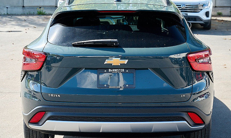 2025 Chevrolet Trax...