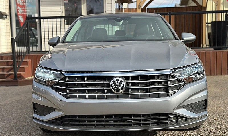 2021 Volkswagen Jett...