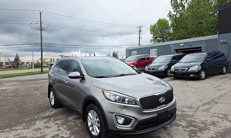 2017 Kia Sorento...