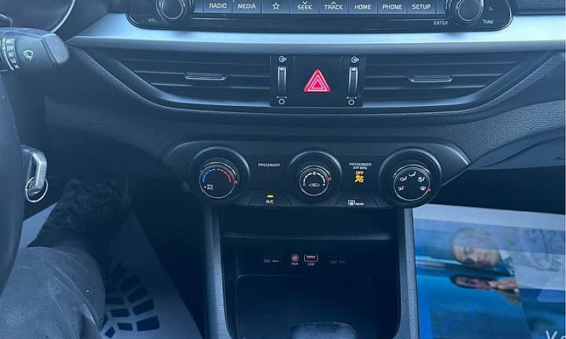 2021 Kia Forte Lx/ A...