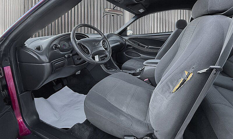 2003 Ford Mustang...