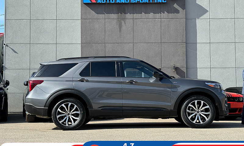 2023 Ford Explorer S...