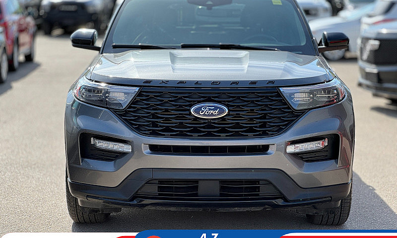 2023 Ford Explorer S...