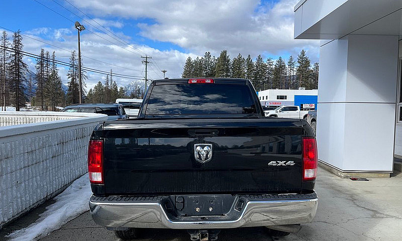 2017 Ram 1500 St 4X4...