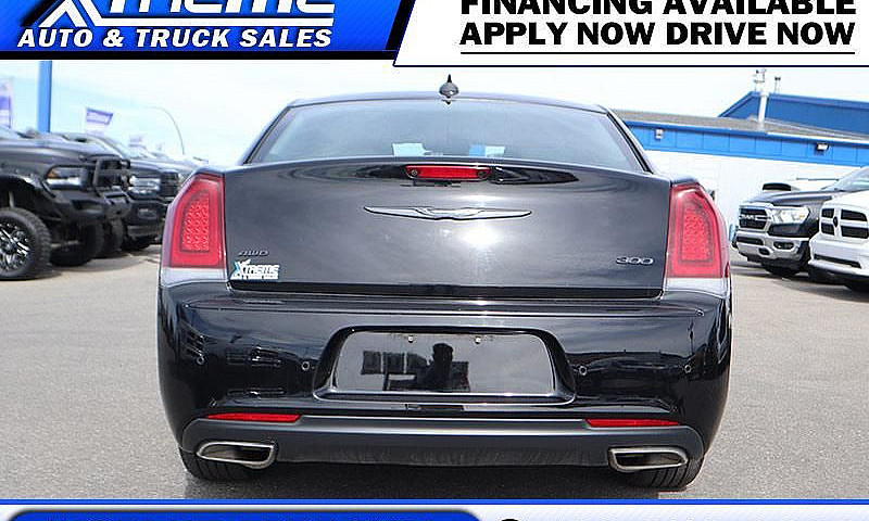 2022 Chrysler 300 To...