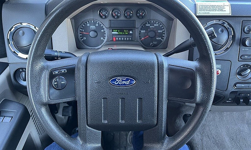 2008 Ford F-550 Serv...