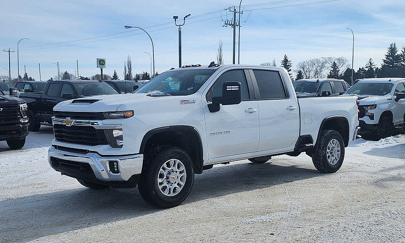 2025 Chevrolet Silve...