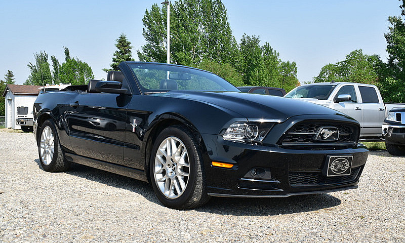 2014 Ford Mustang **...