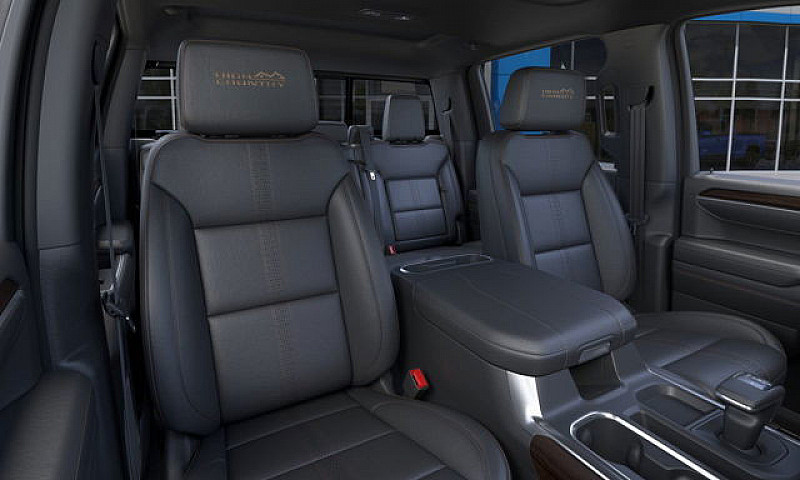 2025 Chevrolet Silve...