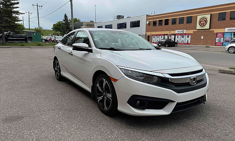 2018 Honda Civic Tou...