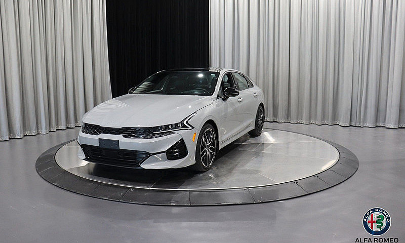 2023 Kia K5 Gt W/Bla...