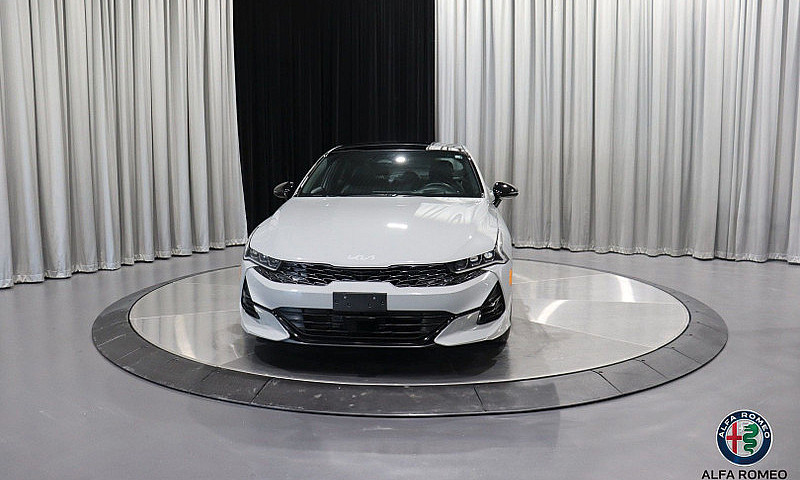 2023 Kia K5 Gt W/Bla...