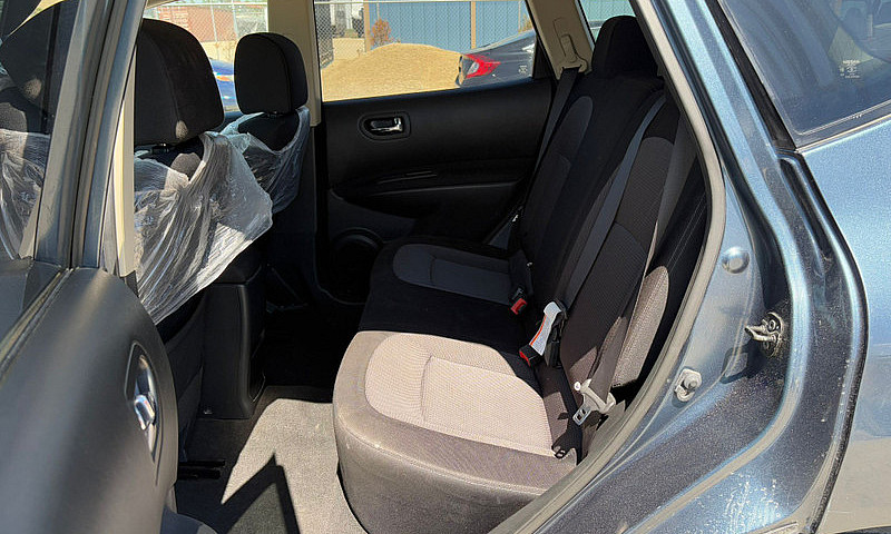 2012 Nissan Rogue...