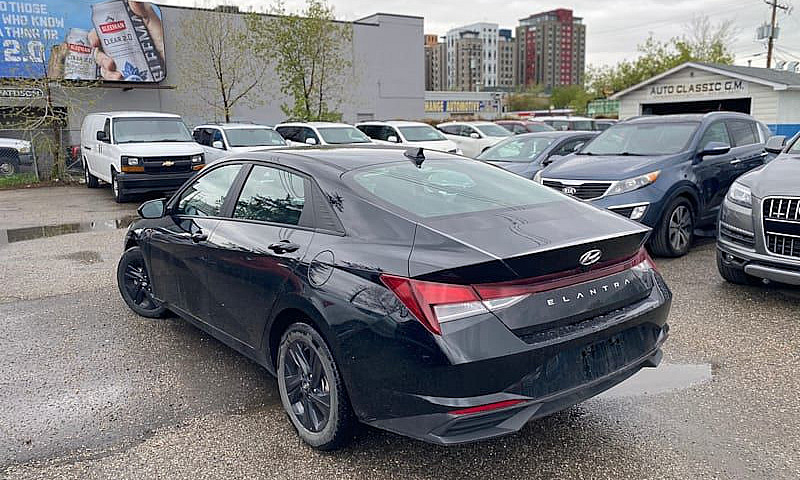 2021 Hyundai Elantra...