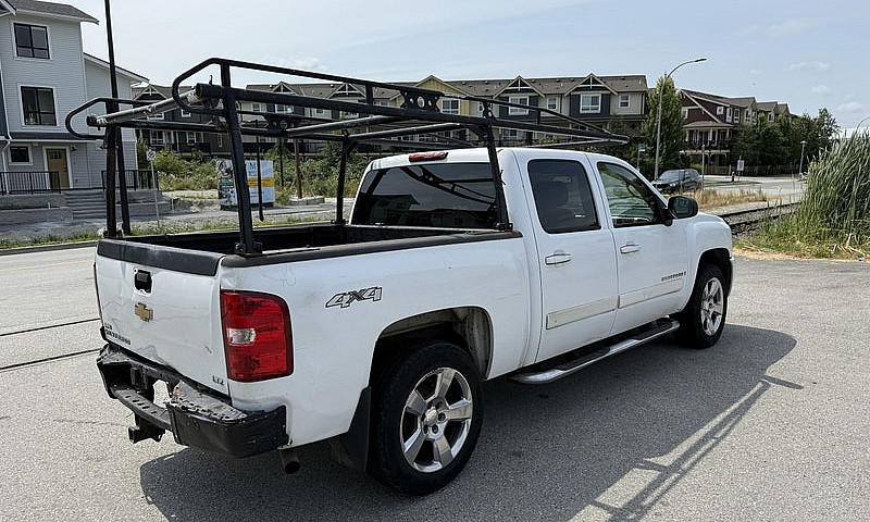 2007 Chevrolet Silve...