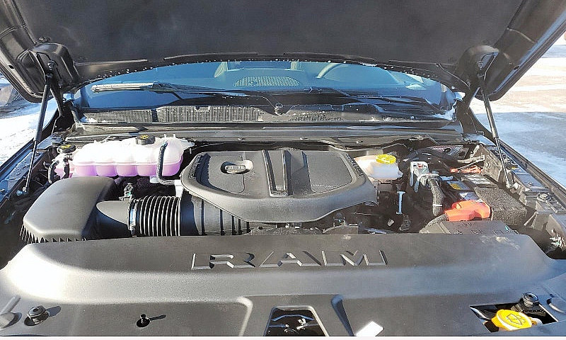2025 Ram 1500 Big Ho...