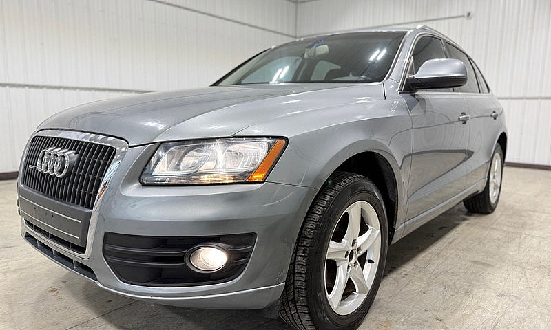 2011 Audi Q5 Premium...